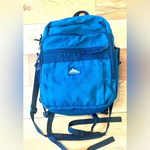 Denali Green/Teal Multi-Compartment Backpack w/Adjustable Straps